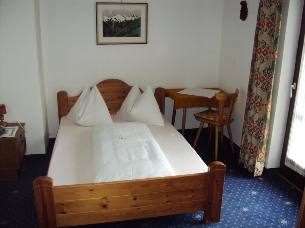 Hotel-Garni Kaiserhof Rauris Pokoj fotografie